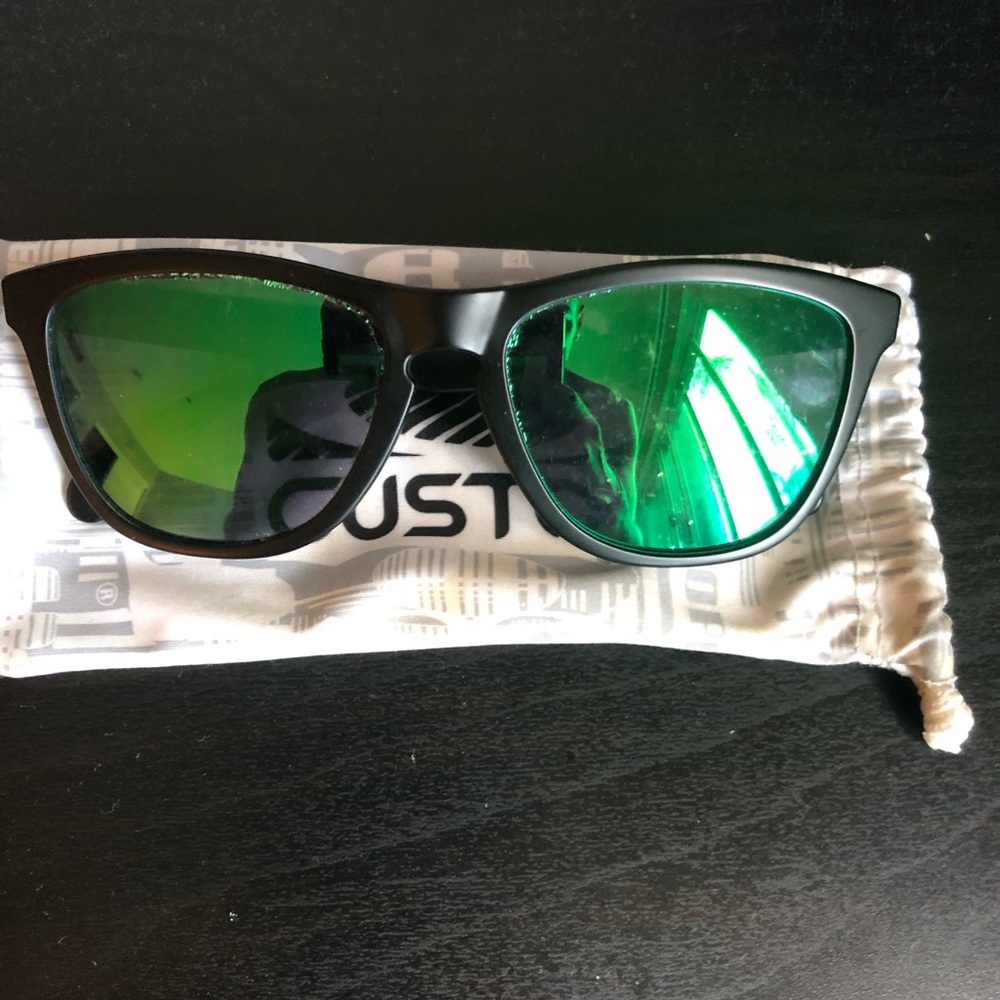 Oakley Frogskins Custom Matte Black/Jade Iridium